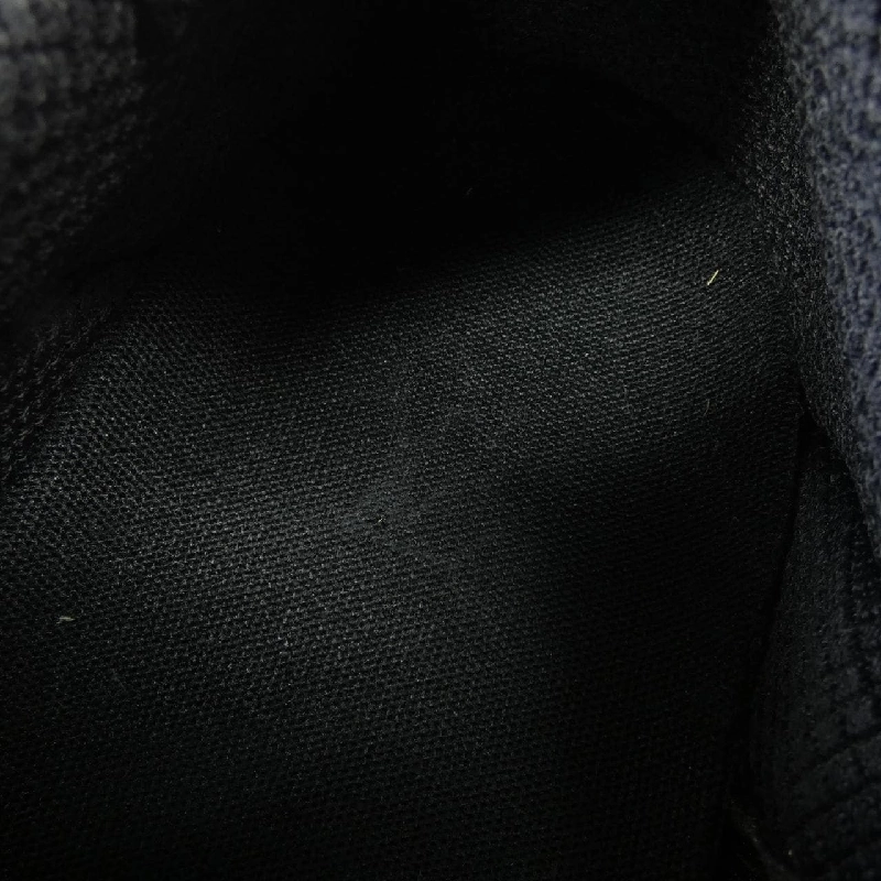 Giày sneaker dòng Show Up của Louis Vuitton - Hàng hiệu Authentic 905285