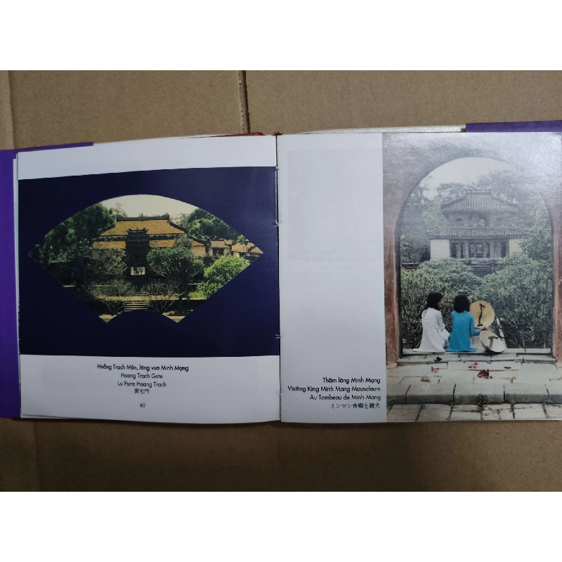 Huế đất mẹ - 2009 - 214 trang - Bìa cứng - Kt 12 x 12 LỊCH SỬ - CHÍNH TRỊ - TRIẾT HỌC ANTQ2012-182 737619