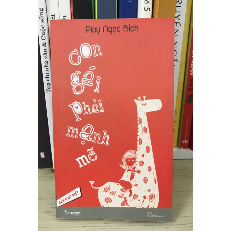 Con gái phải mạnh mẽ - Tặng KÈM cho khách CÓ ĐƠN từ 50k (Mỗi KH 1 cuốn) 706414