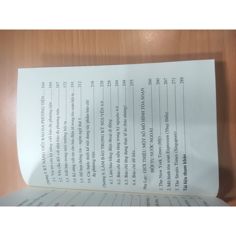 Tác nghiệp báo chí trong môi trường truyền thông hiện đại- PGS. TS Nguyễn Thành Lợi 77734