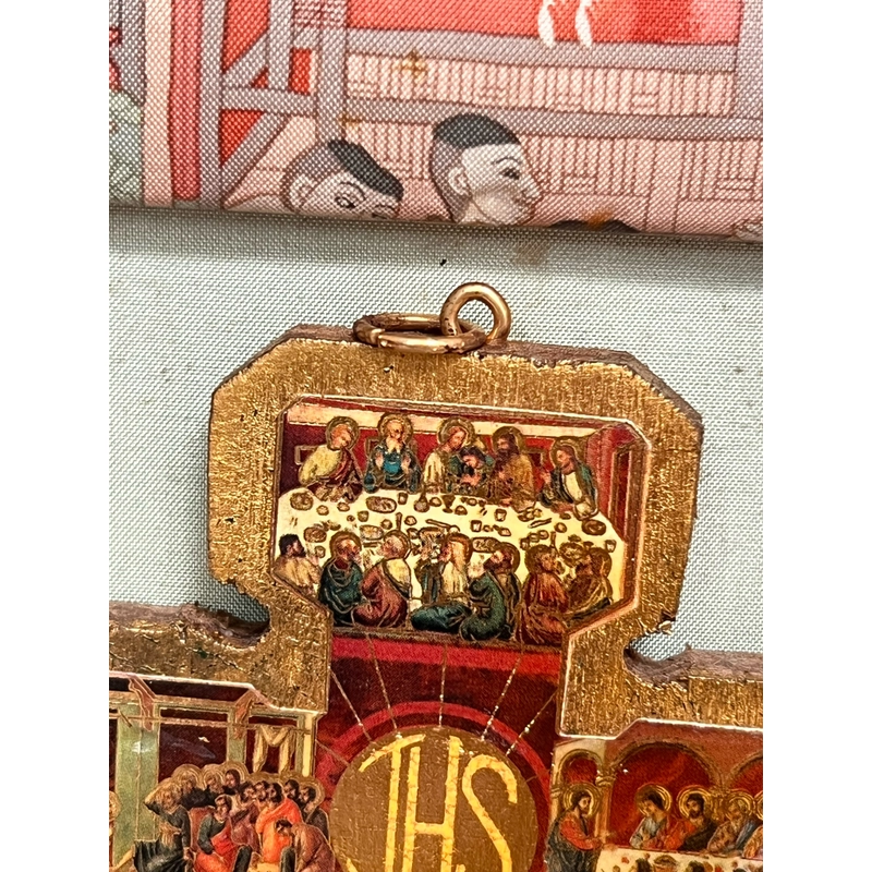 Chalice with JHS Host Gold Embossed Epoxy Icon Wood Cross Wall Crucifix, công giáo 501726