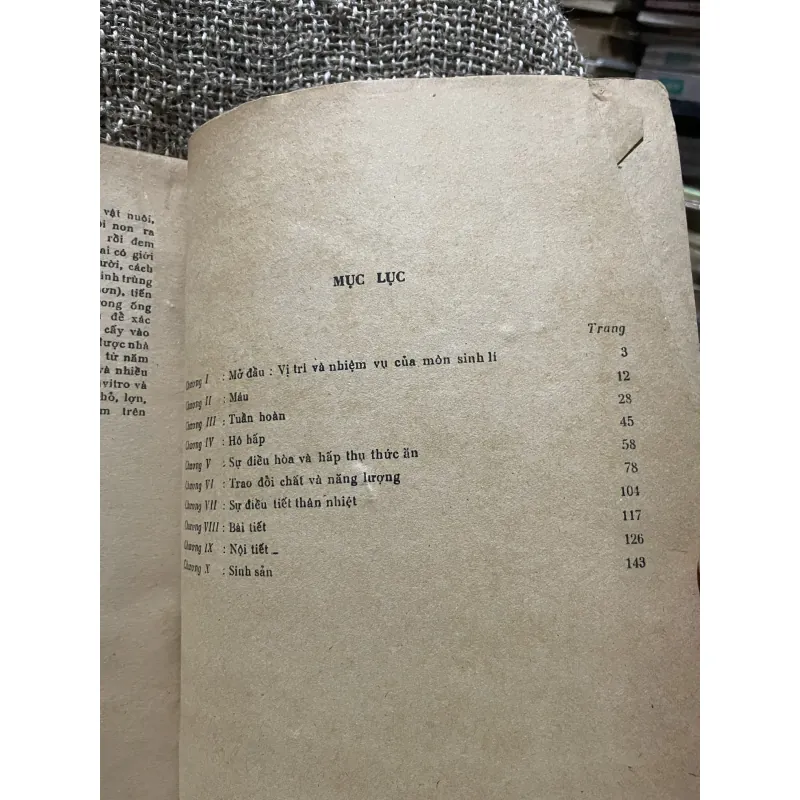 Sinh lý động vật và người - LÊ QUANG LONG - sách khổ lớn  1009294