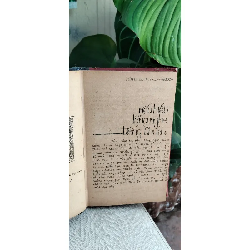 Sách xưa Sách dạy kinh thánh 02/75 duy nhất-Tổng giám mục Nguyễn Văn Bình cấp phép  789057