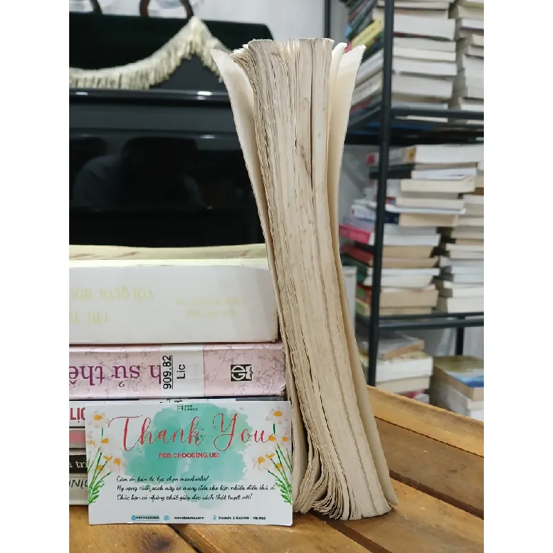 Người chỉ huy Nguyễn Chơn – Nhà xuất bản Đà Nẵng 588379
