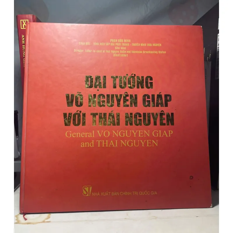 SÁCH ĐẠI TƯỚNG VÕ NGUYÊN GIÁP VỚI THÁI NGUYÊN 700733