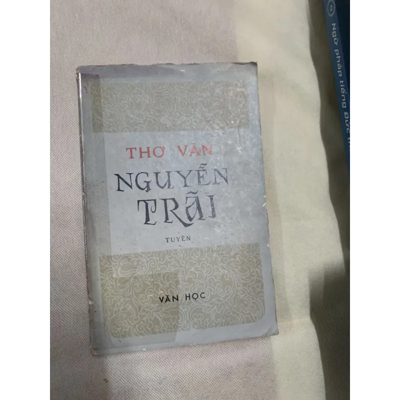 THƠ VĂN NGUYỄN TRÃI TUYỂN - NXB GIÁO DỤC- CHỦ BIÊN VÀ GIỚI THIỆU: VŨ KHIÊU 739036