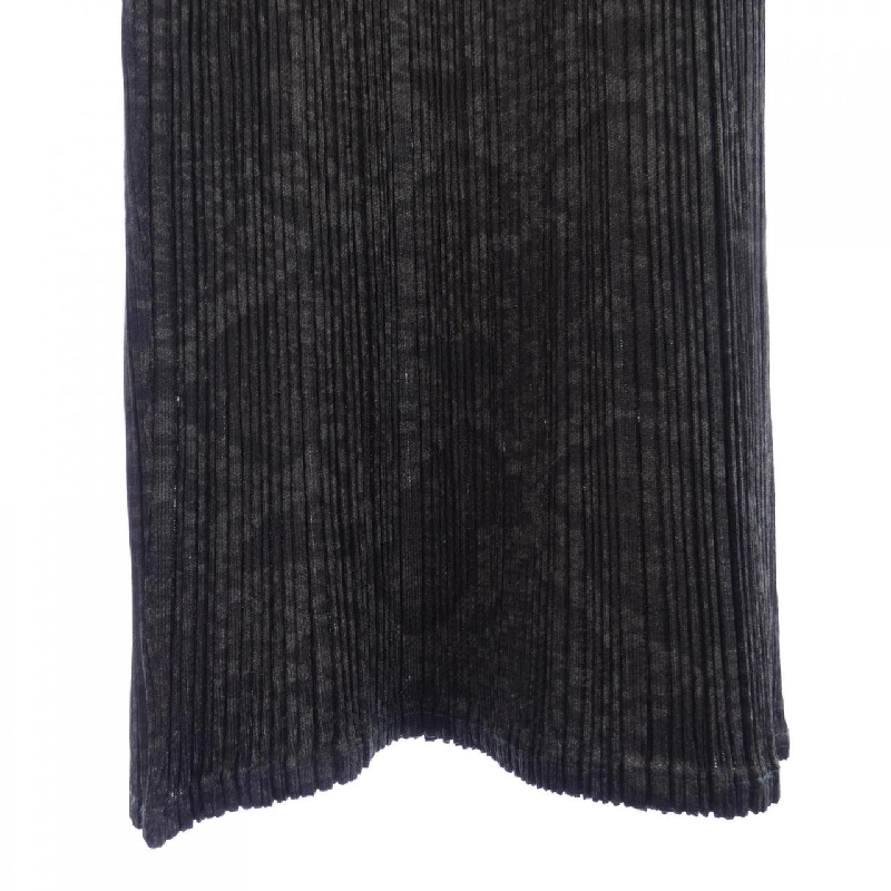 Pleats Please PLEATS PLEASE Python PP33-JF833 7558081 Quần 646856