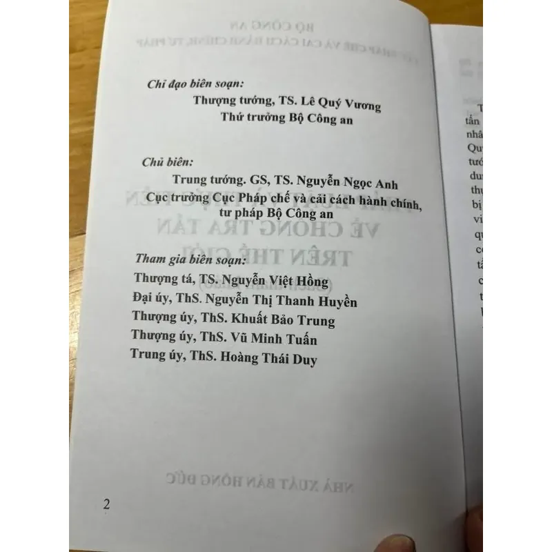[luật - chính trị] Pháp luật bà thực tiễn về chống tra tấn trên thế giới - Bộ Công An 605484