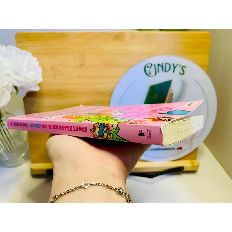 [Sách tiếng Anh 2hand] Like new 90% - Judy Moody and The Not Bummer Summer 673826