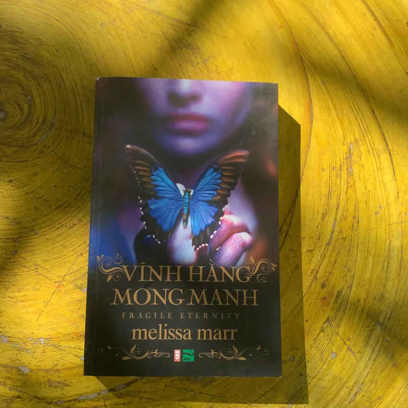 VĨNH HẰNG MONG MANH - MELISSA MARR 783408