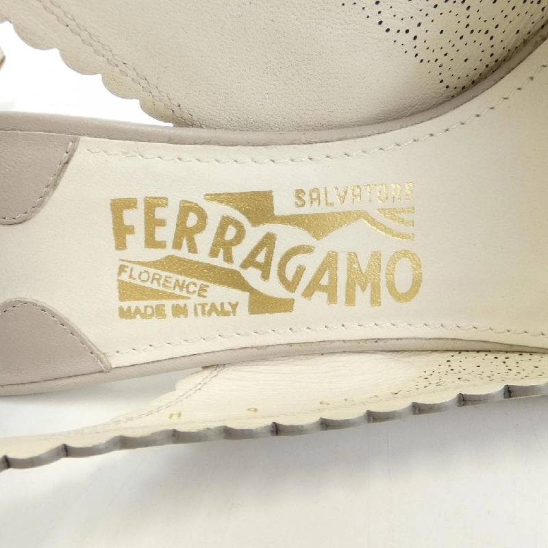 【Khuyến mãi】Giày cao gót Salvatore Ferragamo 664264