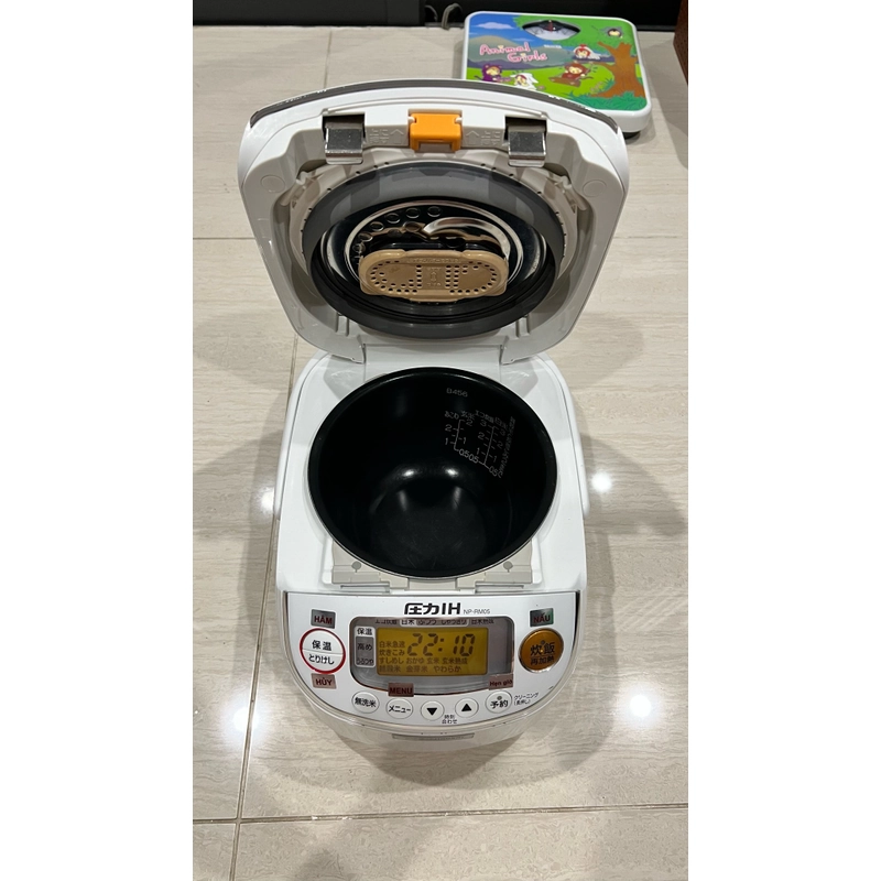 Nồi cơm điện nội địa Nhật Zojirushi 0,54L cao tần áp suất 251234