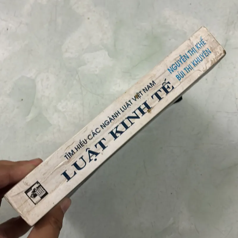 Luật kinh tế - Nguyễn Thị Khế 1011447