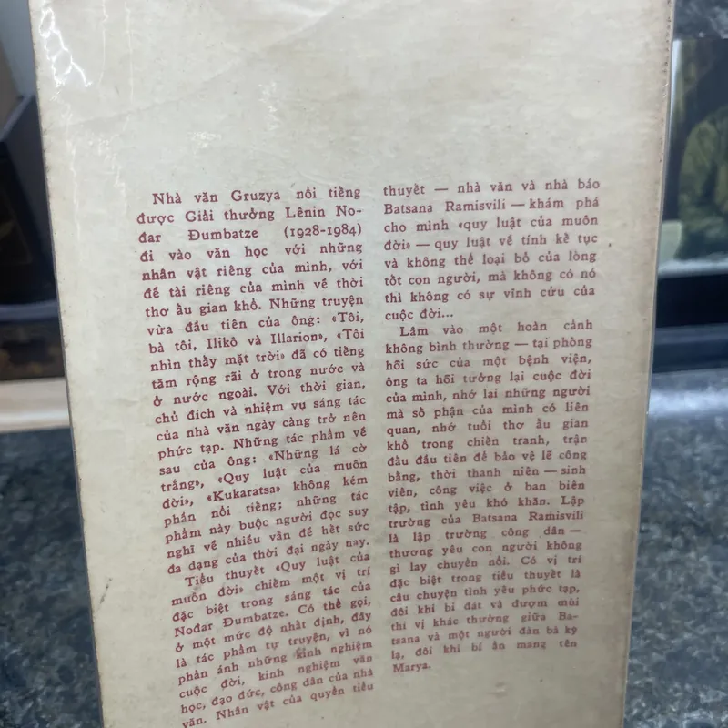 Quy luật của muôn đời Nodar Dumbatze 713281