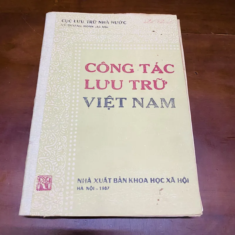 Công tác lưu trữ Việt Nam  606013