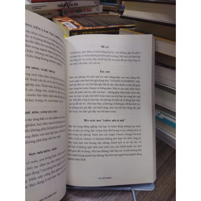 Sách: Đẹp và chân thực - Sali Hughes 593766