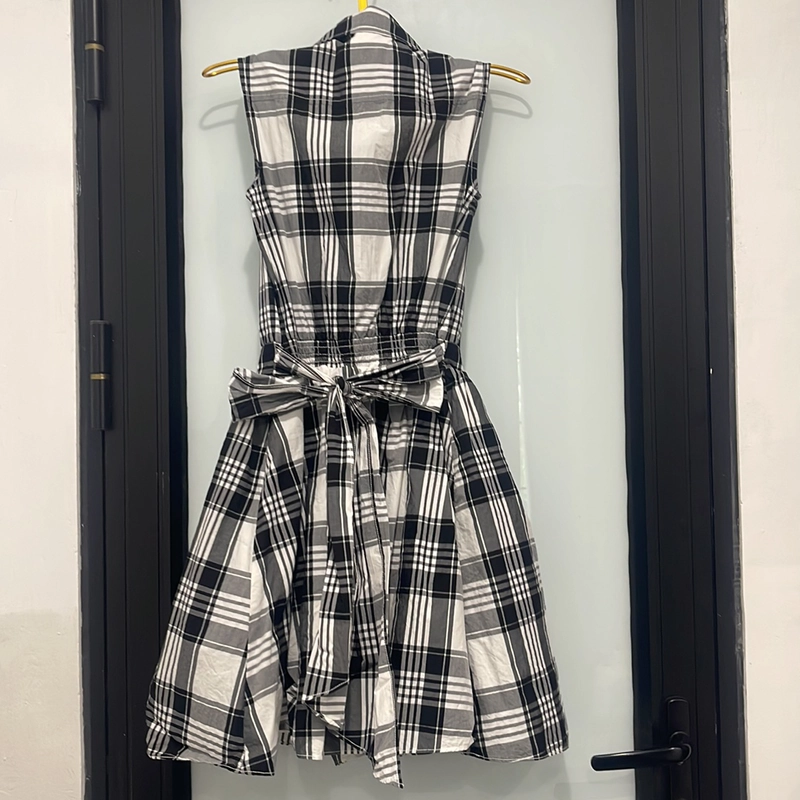 Vây kẻ size S 499008