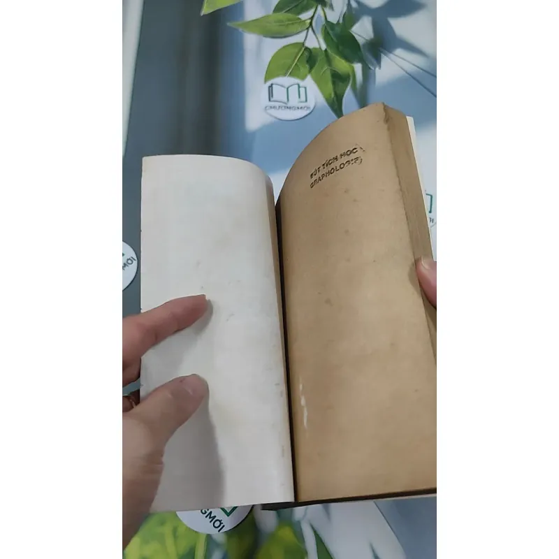 [MIỄN PHÍ BỌC SÁCH] [XƯA] Bút Tích Học (1989) - Huỳnh Minh 776031