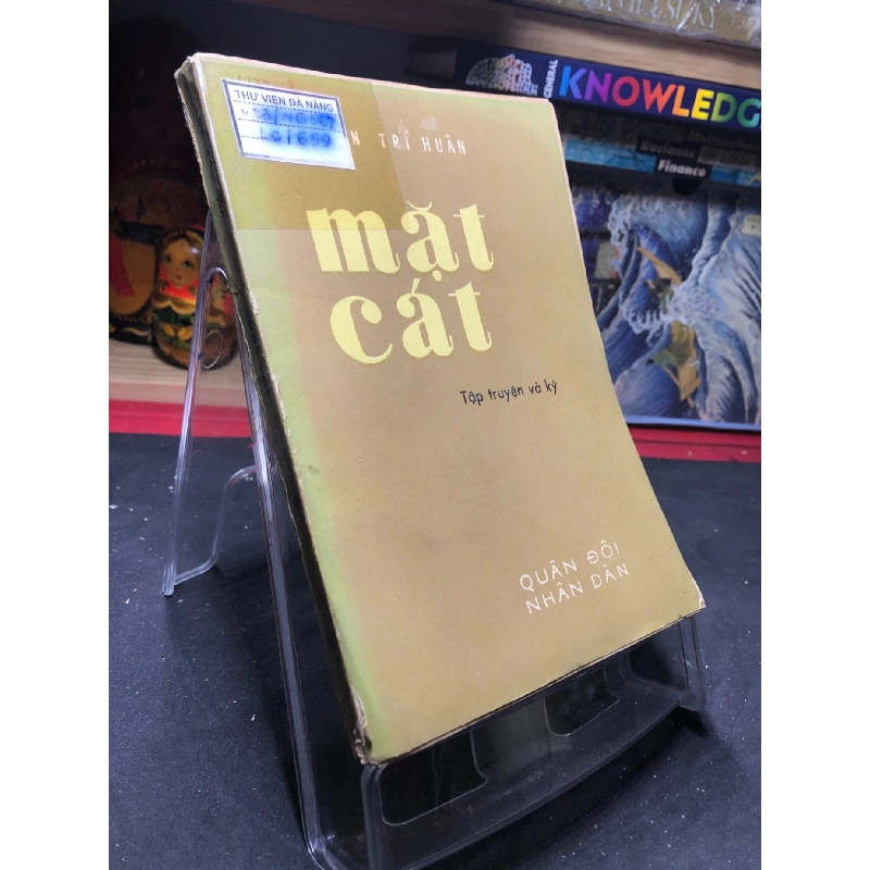 Mặt Cát sưu tầm ố vàng nặng, tróc gáy 1977 Nguyễn Trí Huân HPB0906 SÁCH VĂN HỌC 914875