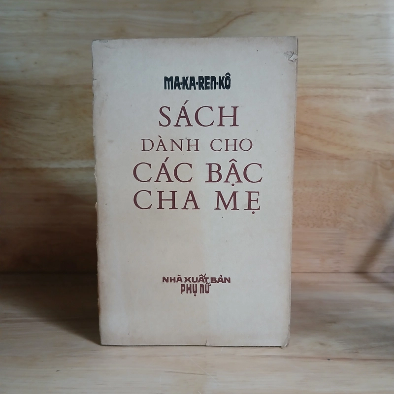 Sách Dành Cho Các Bậc Cha Mẹ (Xb 1980) - A. Ma-Ka-Ren-Kô 446467