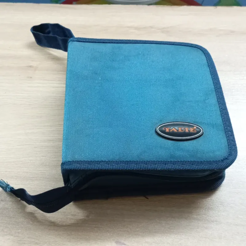 Bóp đựng đĩa cũ (đựng được 52 đĩa) 925928