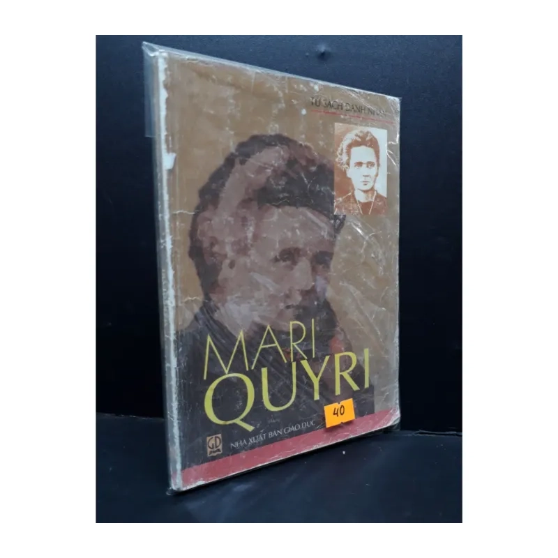 Tủ sách danh nhân Mari Quyri 988811