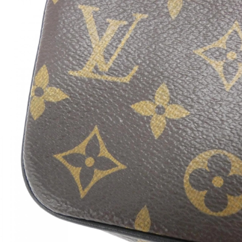 Túi xách Louis Vuitton Monogram Solar Ray Pochette Volga M44482 618941