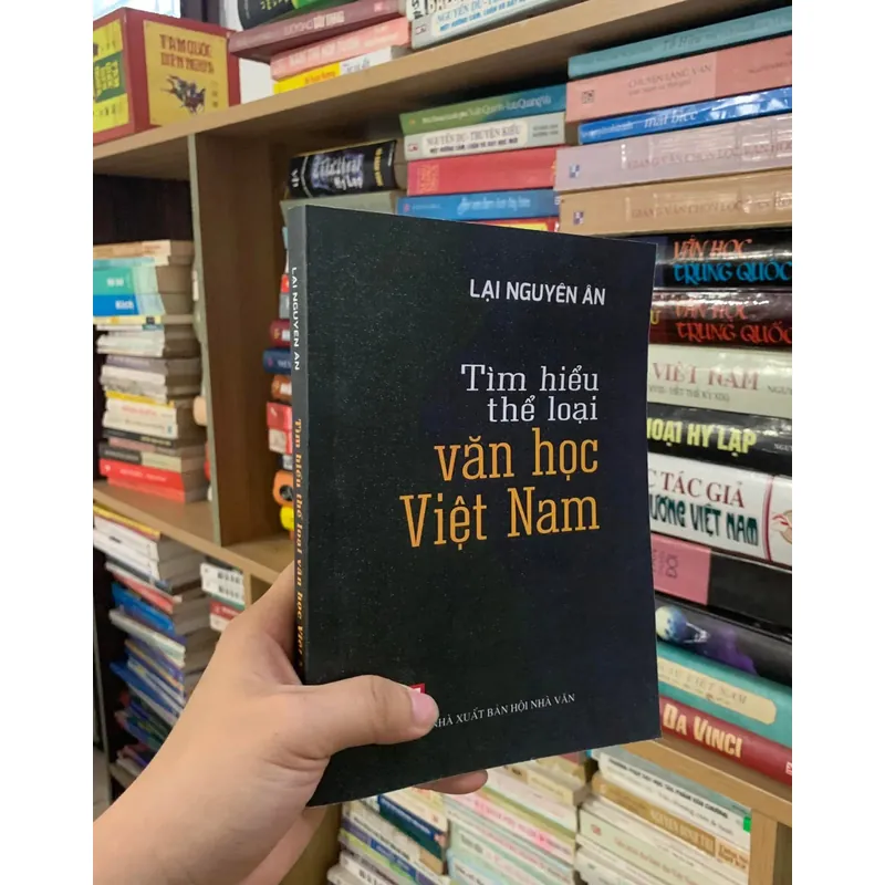 TÌM HIỂU THỂ LOẠI VĂN HỌC VIỆT NAM - LẠI NGUYÊN ÂN  591007