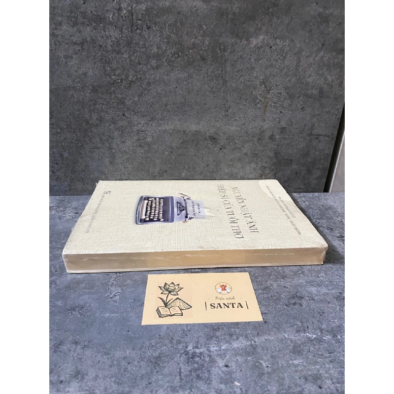 Nguyễn Nhật Ánh hiệp sĩ của tuổi thơ- sách lưu kho chưa qua sd,mới 85% 789383