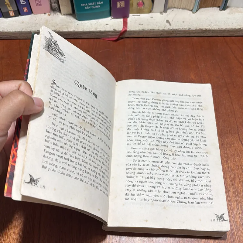 II Tựa Sách: ELDEST _ Đại Ca (Tập 2) - CHRISTOPHER PAOLINI - 2006 928105