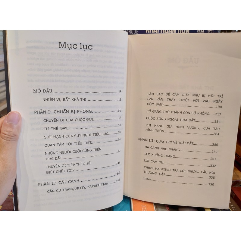 Sổ tay phi hành gia
 143161