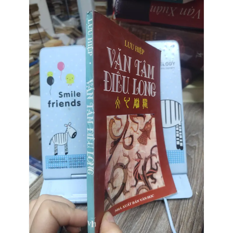 Sách: Văn Tâm Điêu Long - TG: Lưu Hiệp (A2) 751449