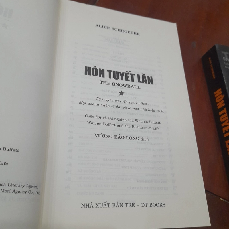HÒN TUYẾT LĂN, Cuộc đời & Sự nghiệp của Warren Buffett (trọn bộ 2 tập) 472814