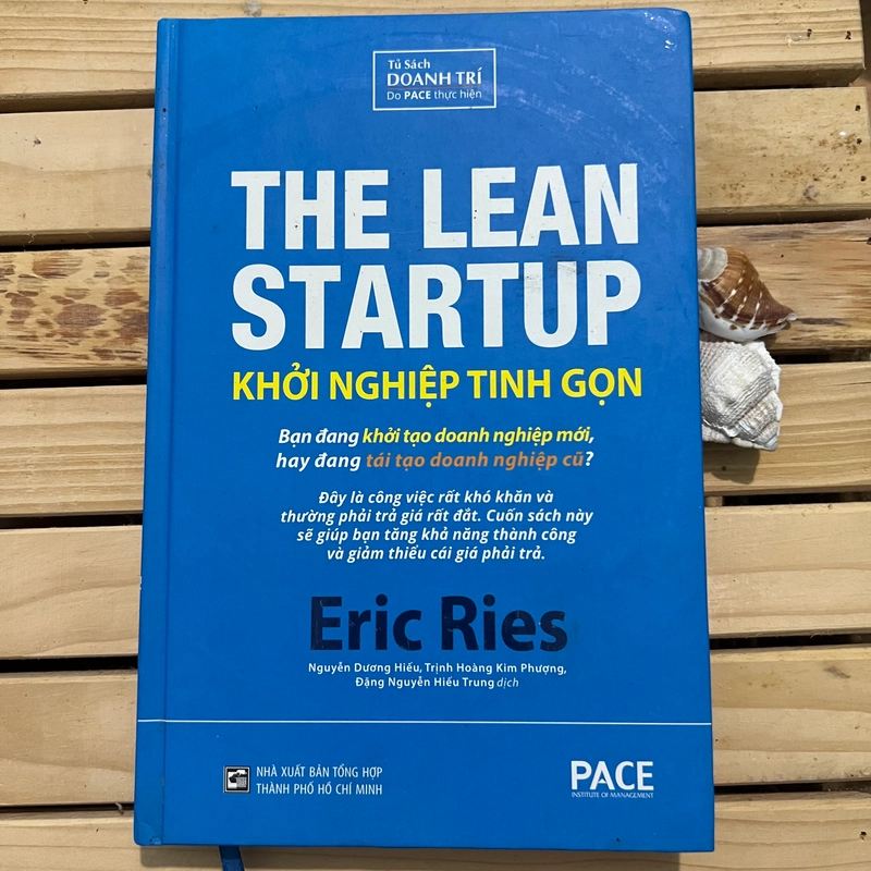 Sách Khởi nghiệp tinh gọn - bìa cứng - mới 98% 524999