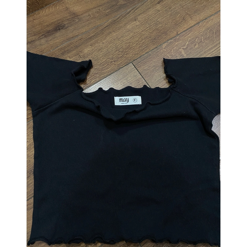 QUÀ 0Đ CHO ĐƠN HÀNG QUẦN ÁO/ĐỒ DÙNG TRONG SHOP***ÁO CROPTOP FREESIZE ĐEN  537376