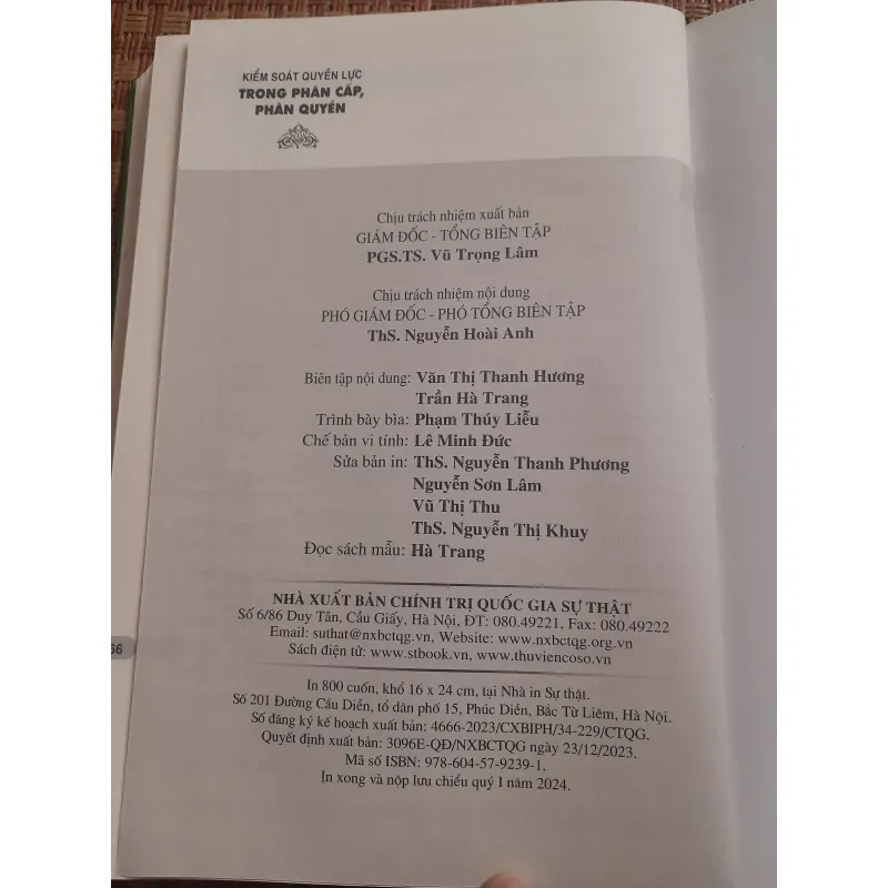 KIỂM SOÁT QUYỀN LỰC TRONG PHÂN CẤP PHÂN QUYỀN 779049