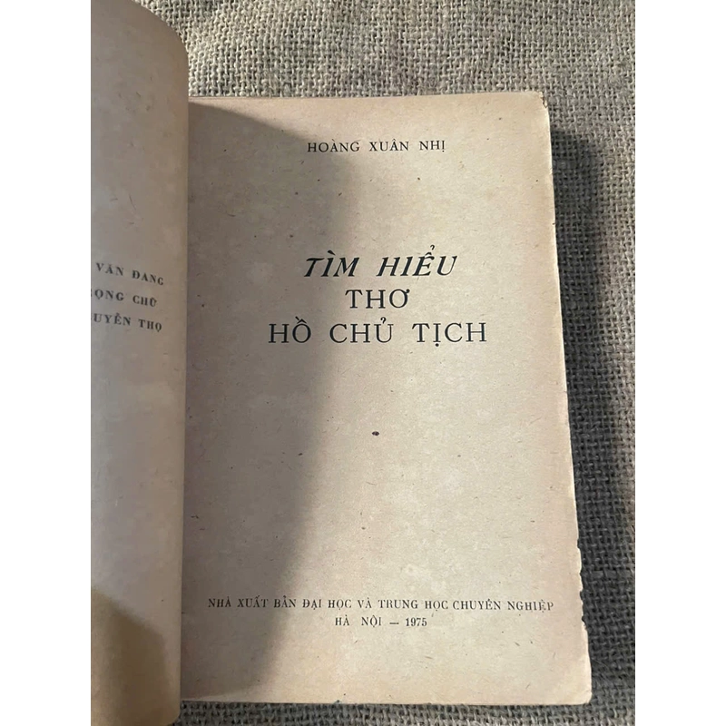 TÌM HIỂU THƠ HỒ CHỦ TỊCH - THƠ HỒ CHÍ MINH 452515