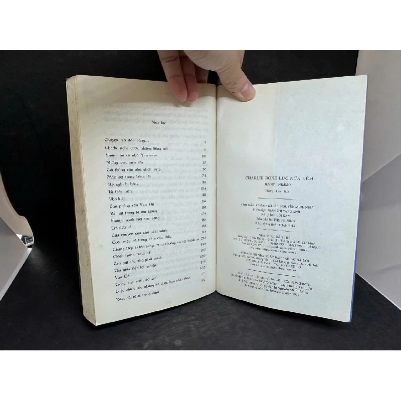 [Phiên Chợ Sách Cũ] Charlie Bone Lúc Nửa Đêm, 2011 - Jenny Nimmo S1108 SBM 544538