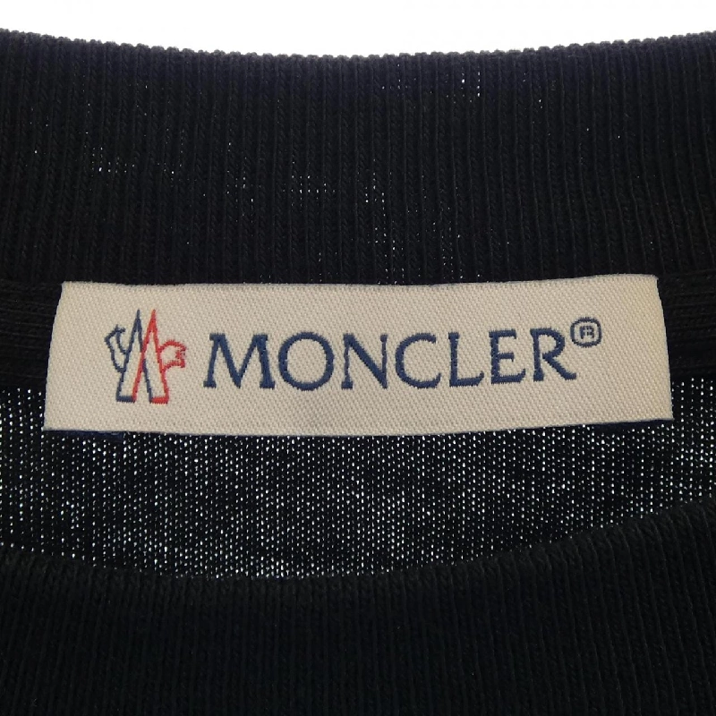 Moncler MONCLER 10938C7B310 Áo thun 627514