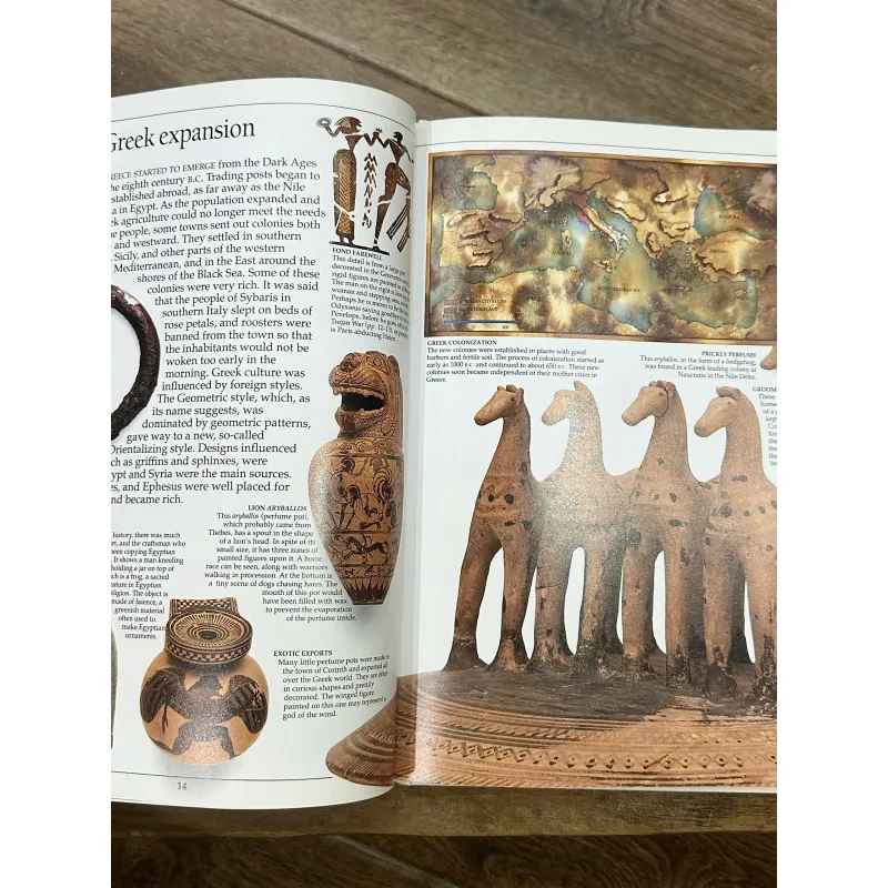 DK Eyewitness Books: Ancient Greece 734863