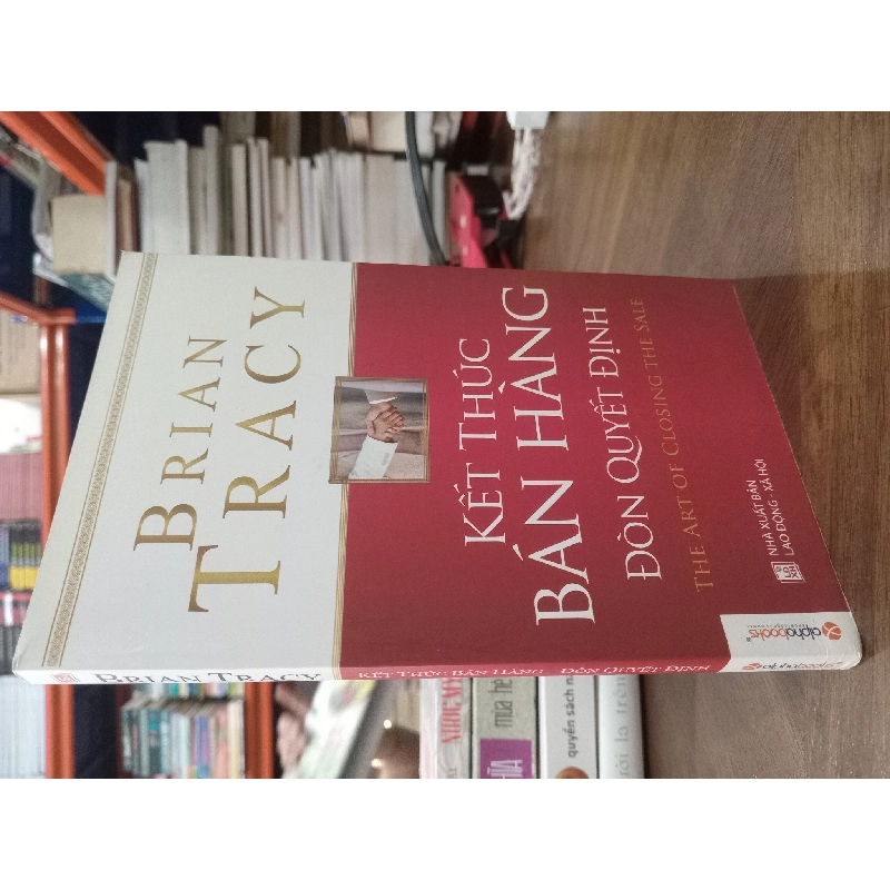 Kết thúc bán hàng đòn quyết định - Brian Tracy 143937