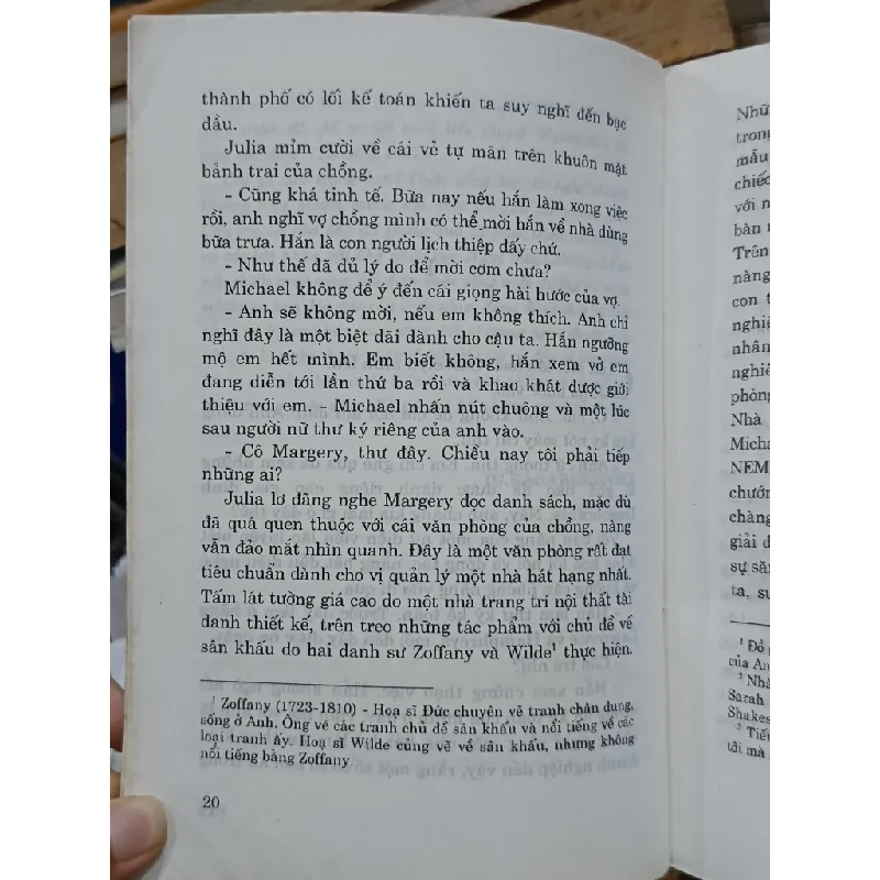 Người đàn bà trên sàn diễn - William Somerset Maugham (Nguyễn Quang Huy và cộng sự dịch) 577768