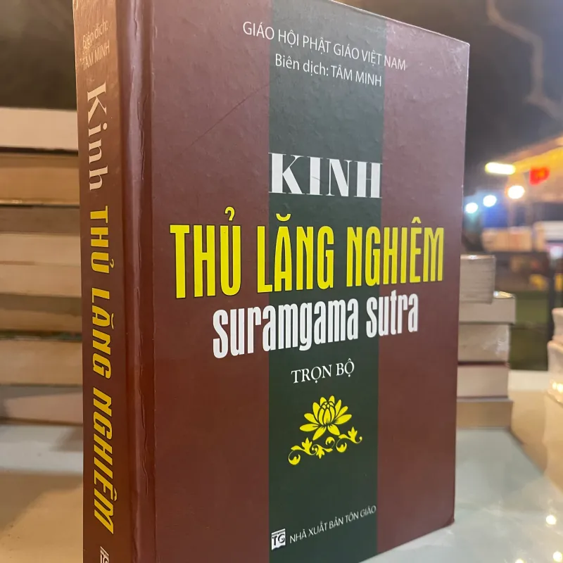 KINH THỦ LĂNG NGHIÊM (BÌA CỨNG) - TÂM MINH biên dịch  1028860