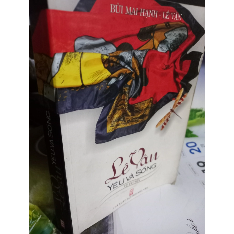 Lê vân yêu và sống  544328