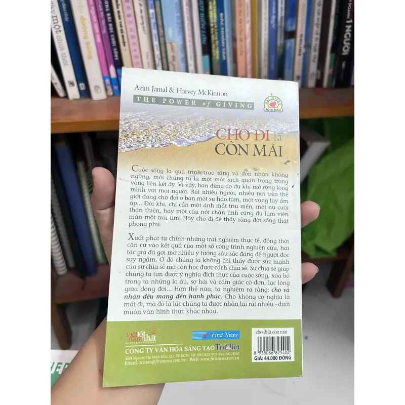 Cho đi là còn mãi 789757