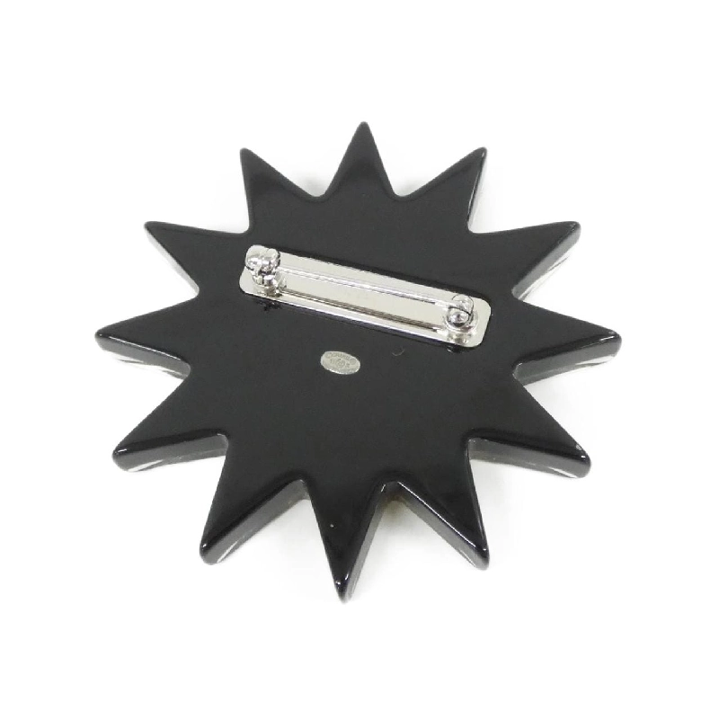 Brooch Chanel 624745