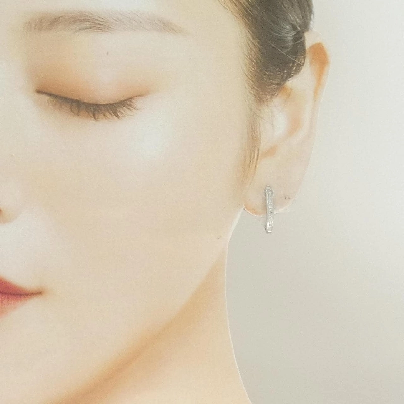 Khuyên tai hình vòng kim cương 18KWG - Hàng hiệu Chính hãng 865767