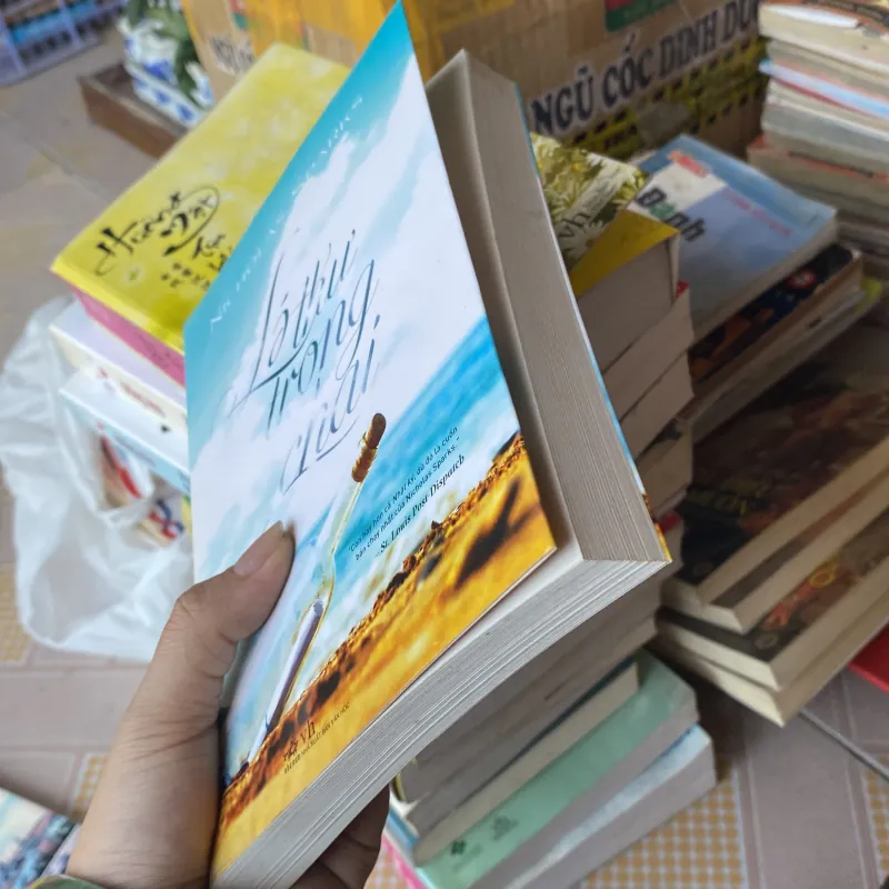 Lá thư trong chai 790871