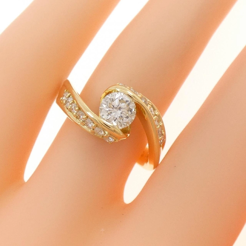 Nhẫn kim cương K18YG 0.70CT 667840