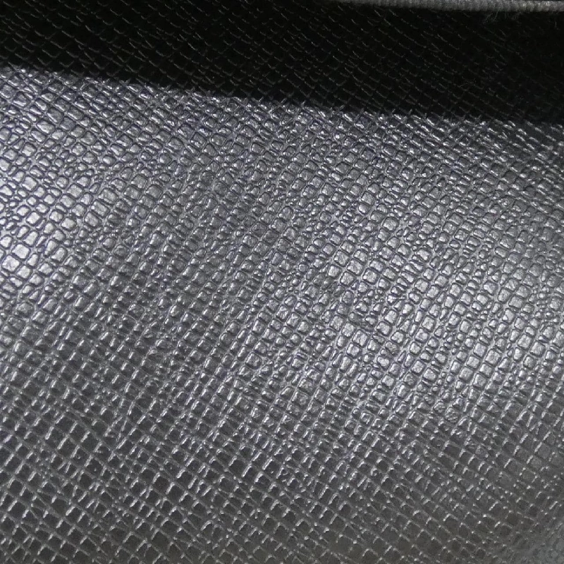 Túi đeo chéo Louis Vuitton Taiga Lama M30746 - Hàng hiệu Chính hãng 768751